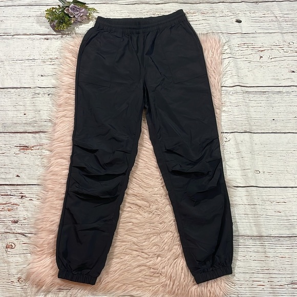 NWOT Spiritual Gangster Journey Active Track Pant - Picture 2 of 9